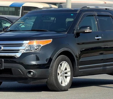 Noir Ford Explorer XLT 2012