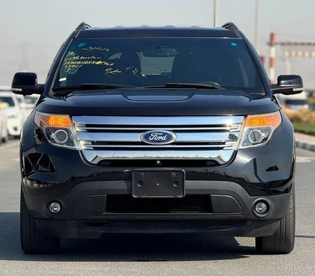Noir Ford Explorer XLT 2012