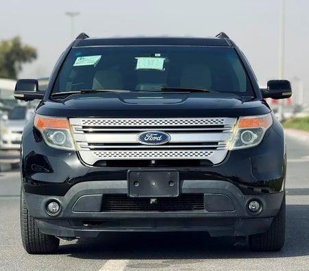 Noir Ford Explorer XLT 2012