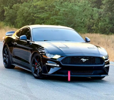 Schwarz Ford Mustang GT 2020 Schwarz Ford Mustang GT 2020
