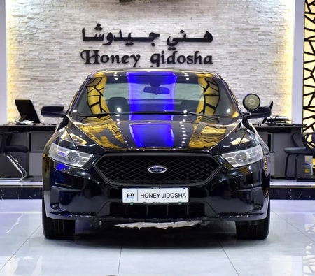 أسود فورد Taurus SE 2015 أسود فورد Taurus SE 2015