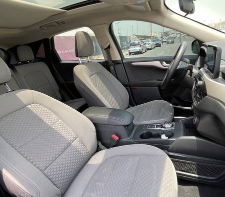 Noir Ford Escape 2020