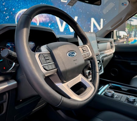 Ford Expedition 2023