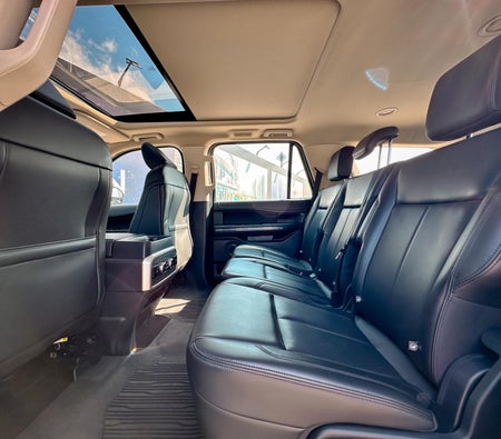 Ford Expedition 2023