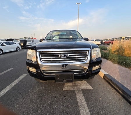 Schwarz Ford Explorer XLT 2009