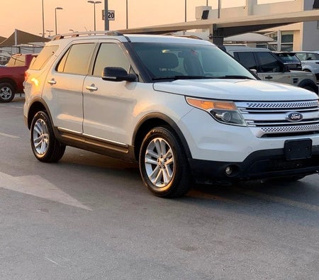 Ford Explorer  2012, photo 2 of 4