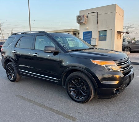Black Ford Explorer Limited Sport 2013