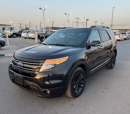 Black Ford Explorer Limited Sport 2013