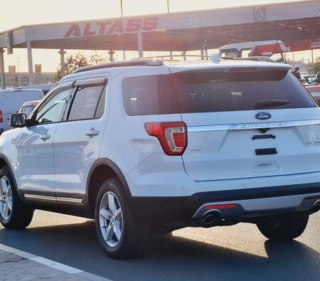 wit Ford Explorer XLT Sport 2016
