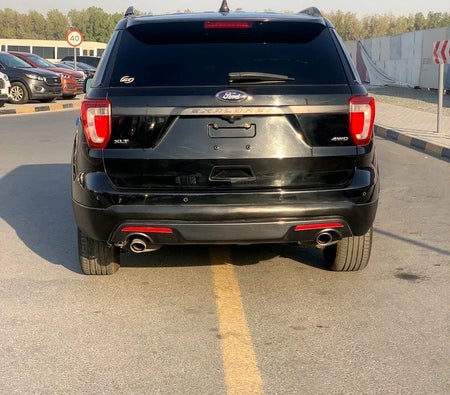Ford Explorer XLT 2017, photo 3 of 4