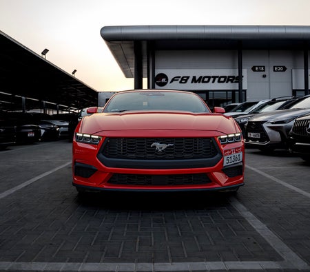 Ford Mustang Convertible 2024, photo 2 of 4