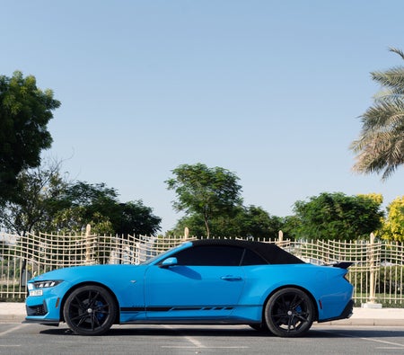 Ford Mustang EcoBoost Convertible V4 2024