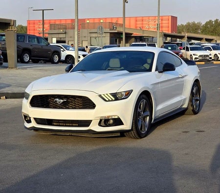 Ford Mustang V6 2016, photo 2 of 4