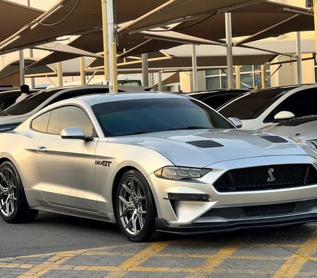 福特 Mustang GT Premium 2018, photo 4 of 4