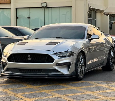 福特 Mustang GT Premium 2018, photo 3 of 4