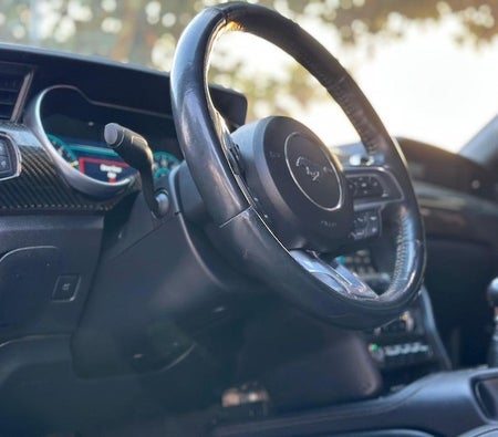 Ford Mustang Premium 2018, photo 3 of 4