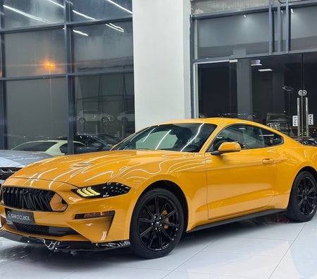 Orange Ford Mustang EcoBoost 2018