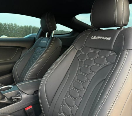 Ford Mustang EcoBoost Premium 2021, photo 4 of 4