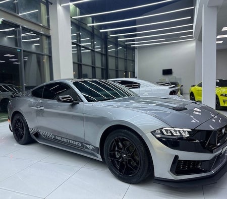 D'argento Ford Mustang EcoBoost 2021