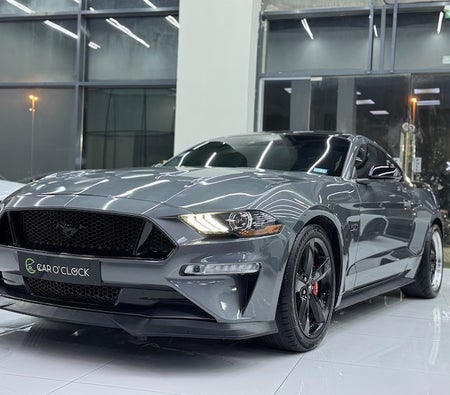 Gray Ford Mustang GT 2021