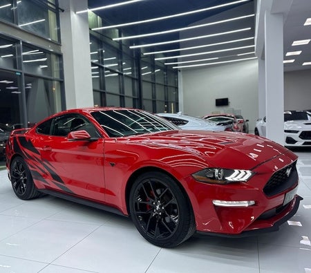 Red Ford Mustang EcoBoost Premium 2021