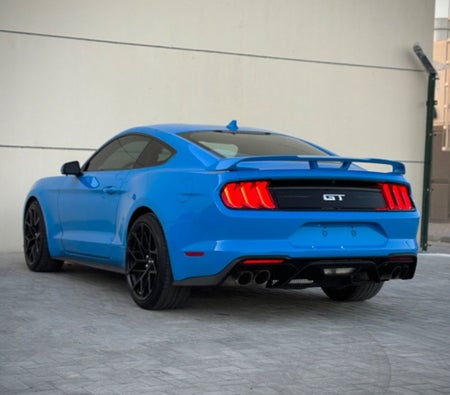 Ford Mustang 2022, photo 3 of 4