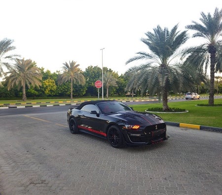 Black Ford Mustang EcoBoost Premium 2023