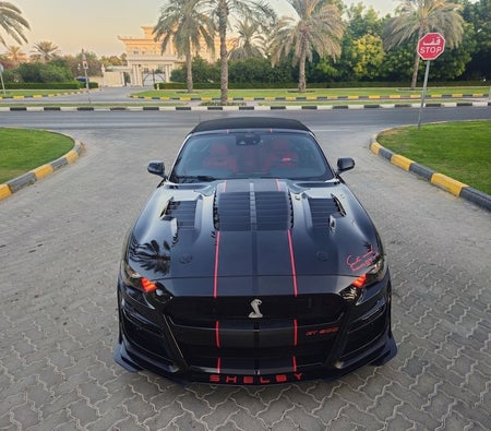 Black Ford Mustang EcoBoost Premium 2023