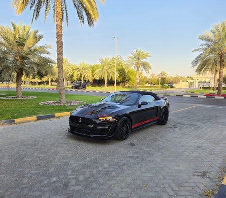 Black Ford Mustang EcoBoost Premium 2023