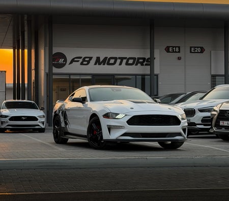 Ford Mustang EcoBoost Premium 2023, photo 3 of 4