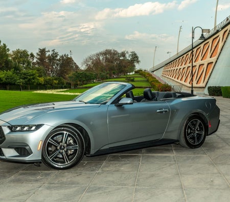 Ford Mustang 2024