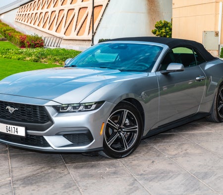 Ford Mustang 2024