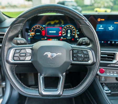 Ford Mustang 2024