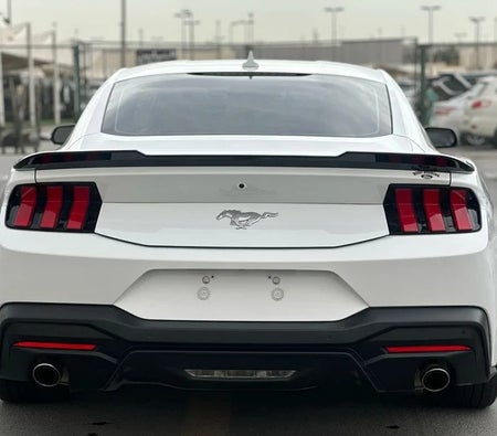 Ford Mustang EcoBoost Premium 2024, photo 4 of 4