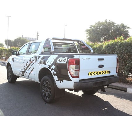 White Ford Ranger 2015