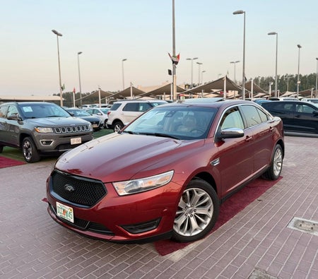 Ford Taurus Limited 2014, photo 2 of 4