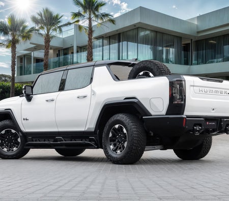 Blanc GMC Hummer 2024
