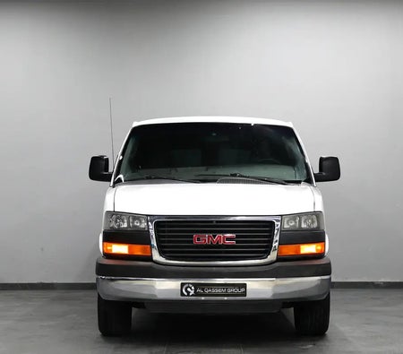 GMC Savana 2016, photo 2 of 4