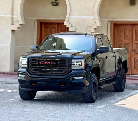 Siyah GMC Sierra 2016 Siyah GMC Sierra 2016