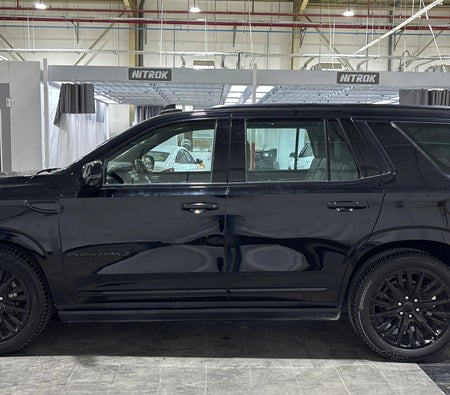Black GMC Yukon Denali 2024