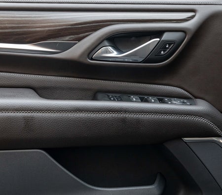 Grau GMC Yukon Denali 2021 Grau GMC Yukon Denali 2021