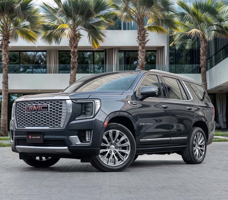 Grau GMC Yukon Denali 2021 Grau GMC Yukon Denali 2021