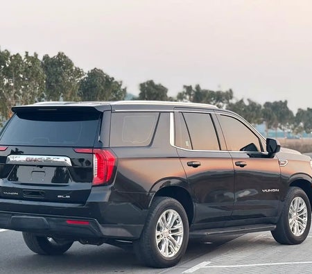 Noir GMC Yukon SLE 2022