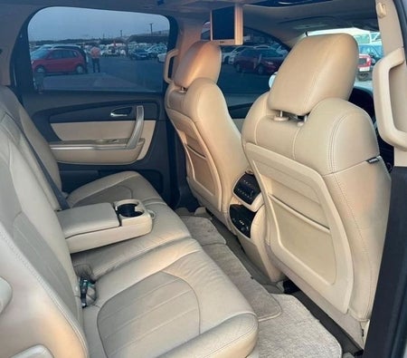 Gold GMC Acadia 2011