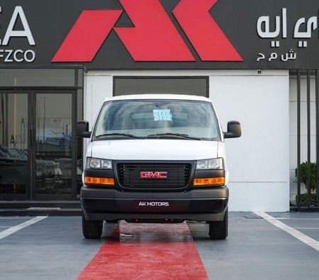 GMC Savana 2025, photo 2 of 4
