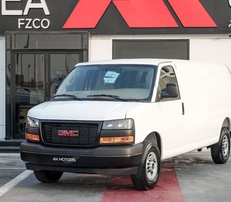 GMC Savana 2026, photo 3 of 4