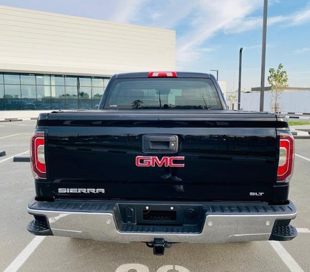 Black GMC Sierra 3500 SLT 2018