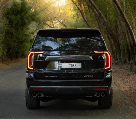 GMC Yukon AT4 2024