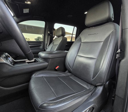 GMC Yukon Denali 2023