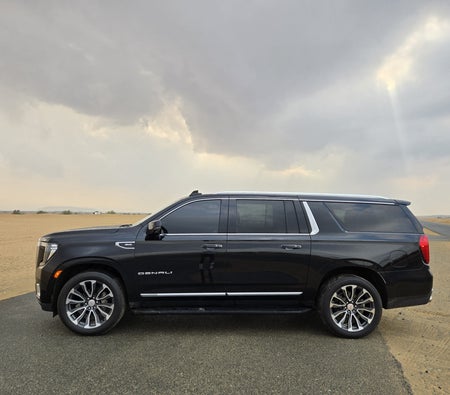 GMC Yukon Denali 2023